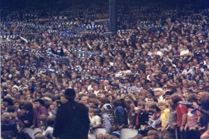 &#039;We&#039;re the Middle, We&#039;re the Middle, We&#039;re the Middle of the Shed&#039; ( circa 1973)